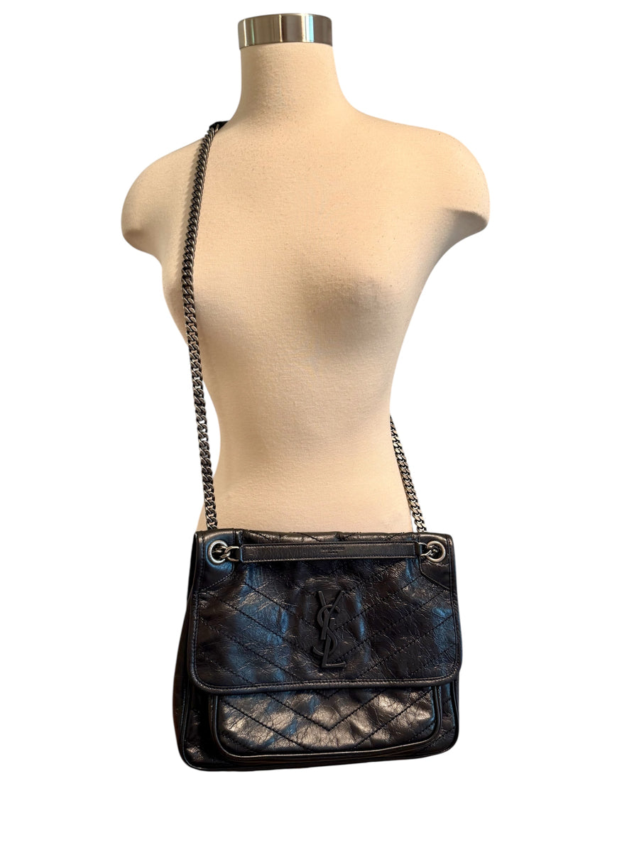 90sヴィンテージYves Saint Laurent バッグ 90s Yves Saint Laurent Olive Patent Leather Muse Handbag