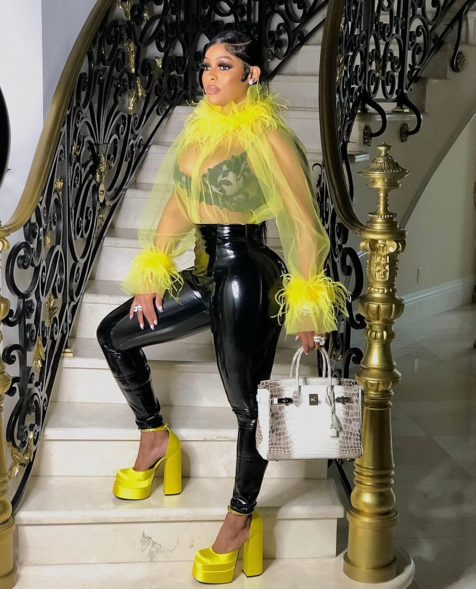 Versace Yellow Satin Platform Pumps Sz 38.5 – Wopsters Closet
