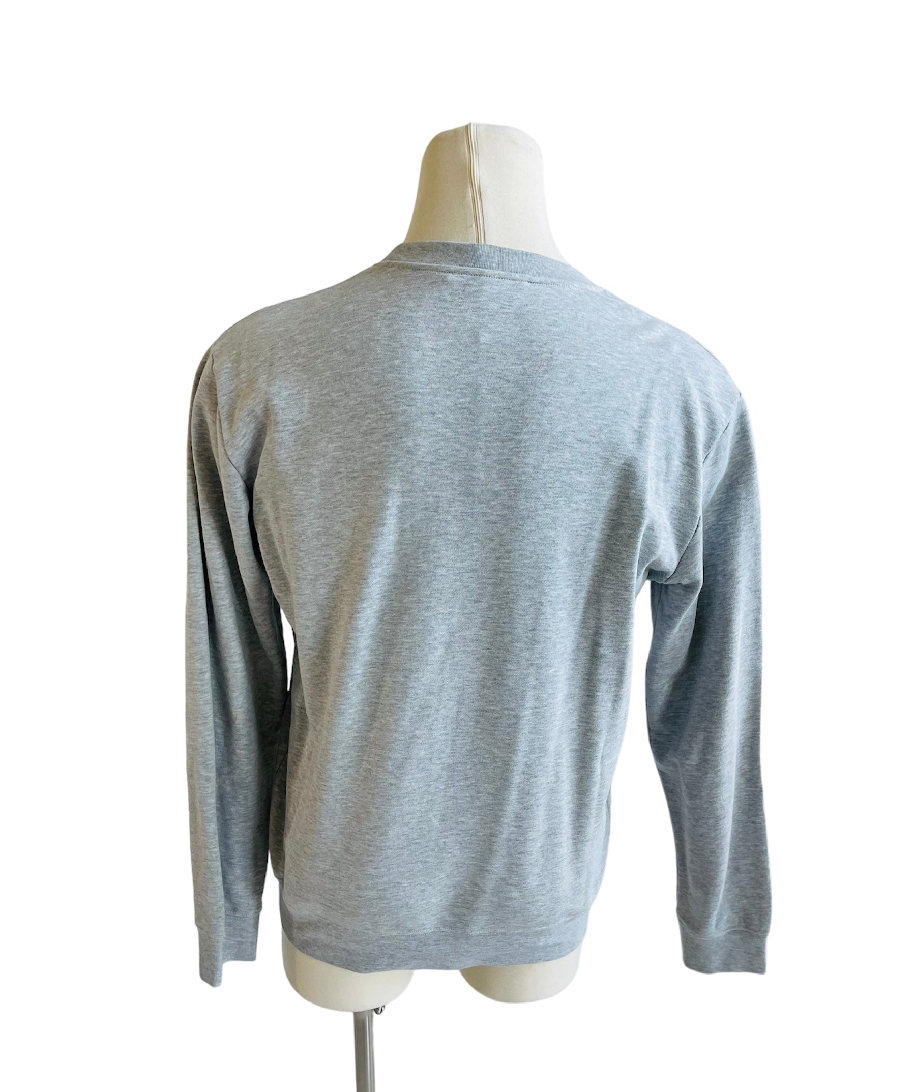 スウェット・トレーナー ALEXANDER MCQUEEN Crystal Seal Logo Jumper in Charcoal/cryst ALEXANDER MCQUEEN Crystal Seal Logo Jumper in Charcoal