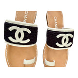 Chanel Raffia Black /White CC Logo Toe Ring Sandals Sz 38