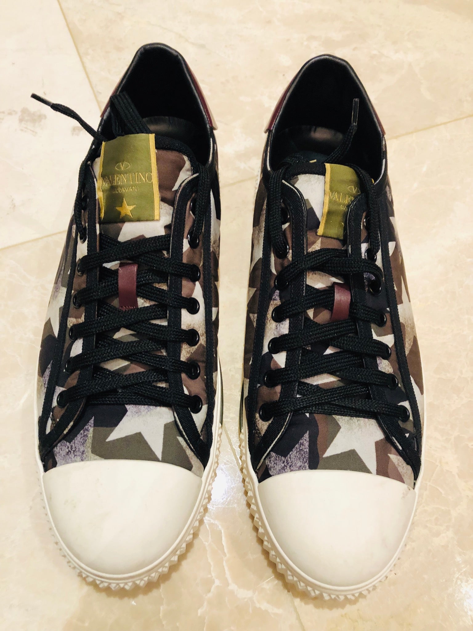 Valentino Star Camo Low Top Sneakers Sz 45