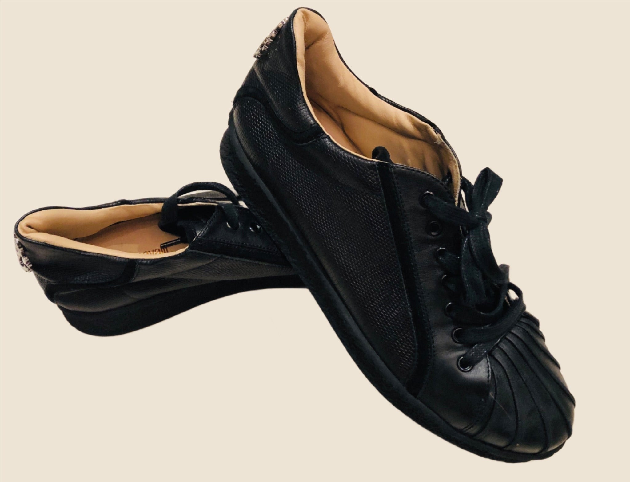 Roberto Cavalli Low Black Monogram Sneakers Sz 44/11 – Wopsters Closet