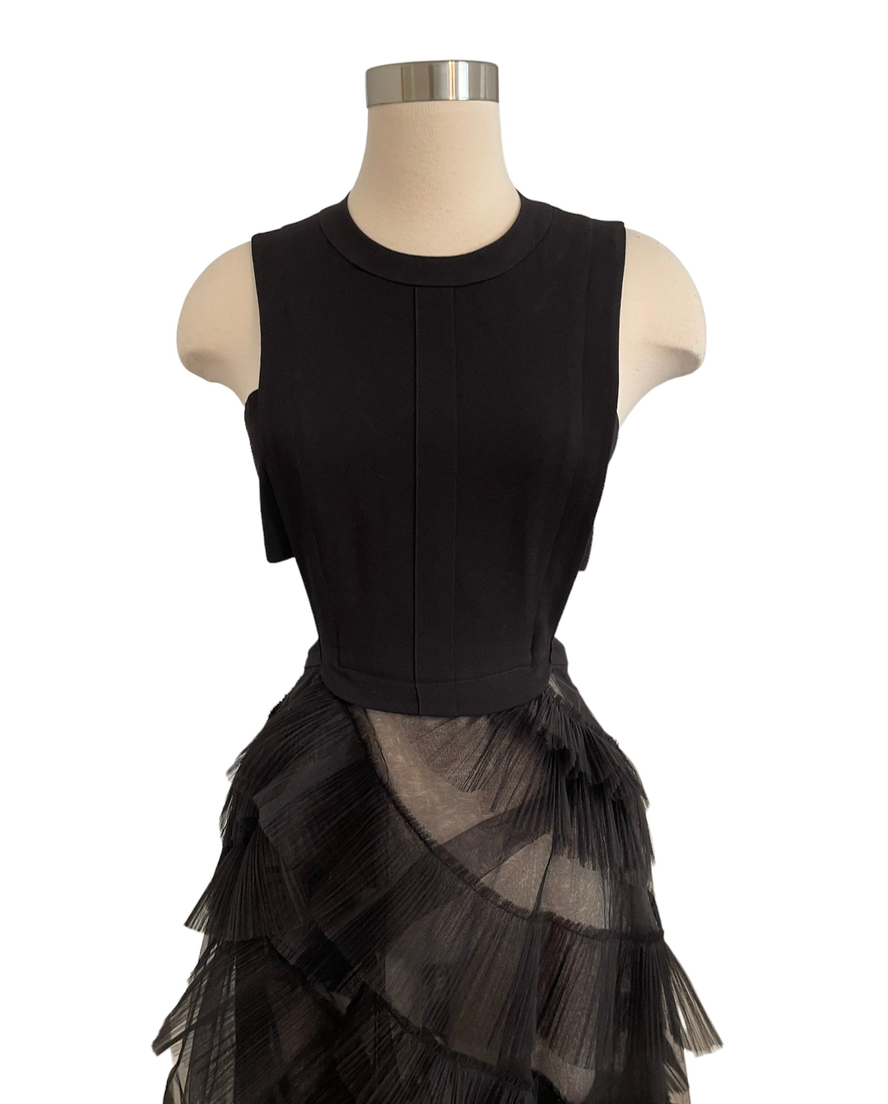 BCBG Max Azria Black Tulle Ruffle Gown Dress Sz Sm Wopsters Closet BCBG Max Azria Black Tulle Ruffle Gown Dress Sz Sm Wopsters Closet